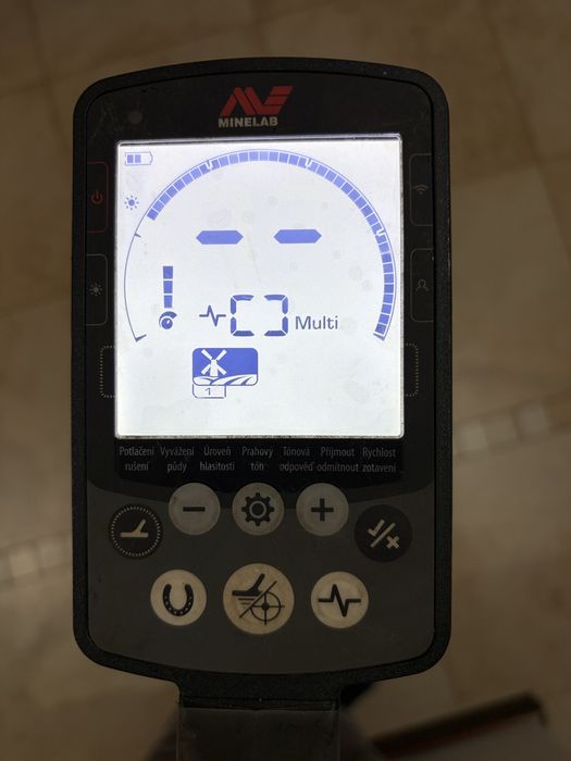 Minelab Equinox 800 cewka 15”