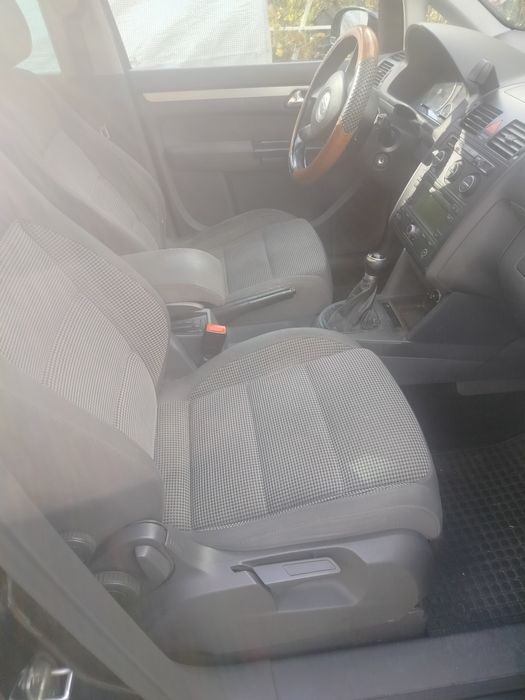 Volkswagen  Touran