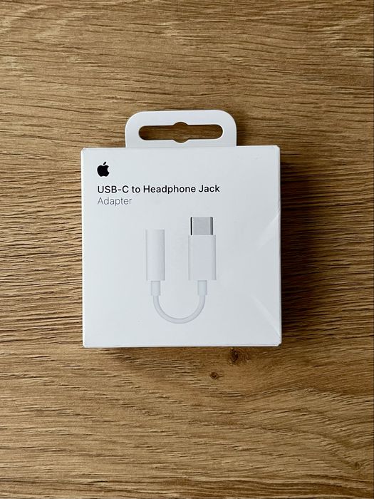Оригінальний перехідник Apple USB-C / Lightning to 3.5 mm Adapter