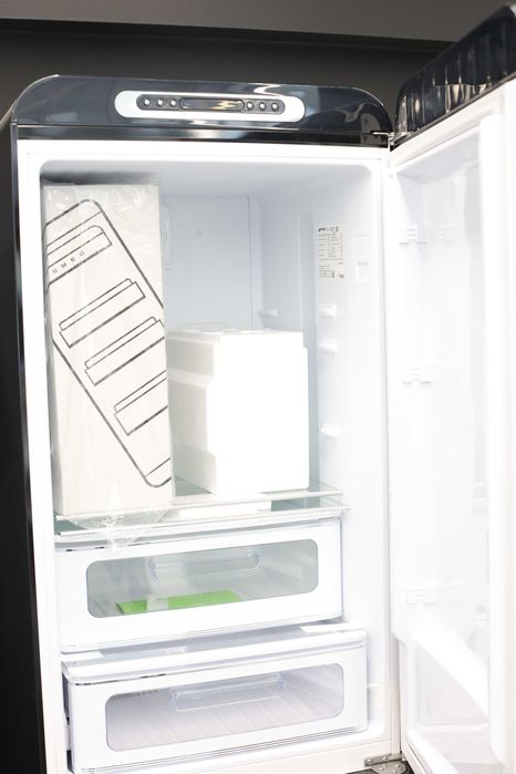Lodówka Smeg FAB32RBL5 Ekspozycja/wyprzedaż/nieużywana/nowa