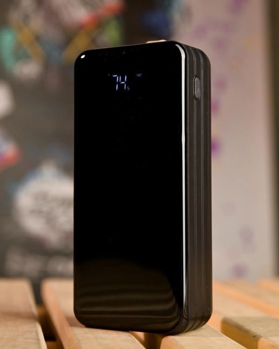 Повербанк 50000 mAh з кількома USB-портами зовнішній акумулятор