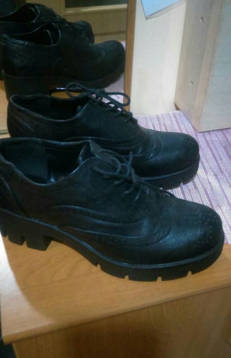 Buty damskie    .