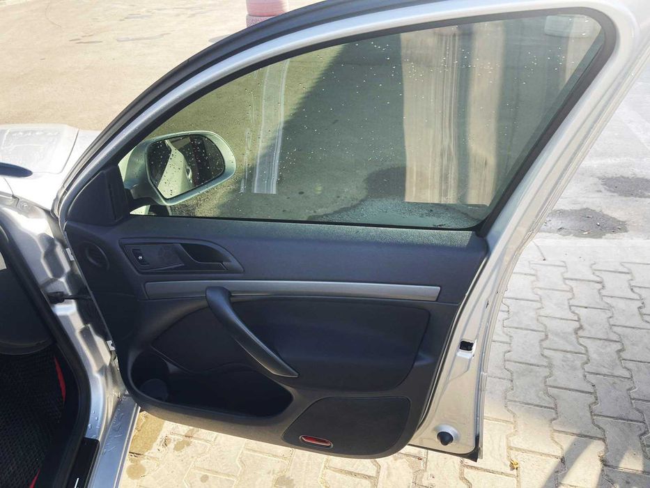 Skoda Octavia 1.4 TSi механика 6-ст (2011 год)