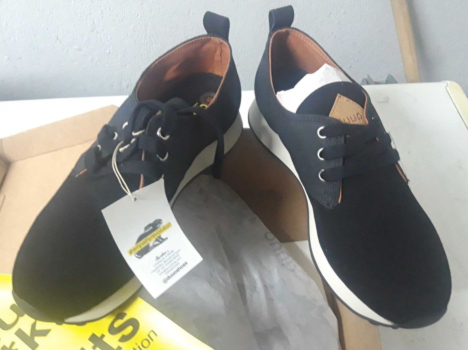 DUUO Sapatilhas tam.42 Novas com etiquetas
