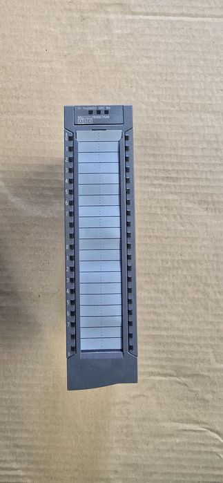 Siemens SIPLUS S7-1500 DI 16X24VDC SRC BA