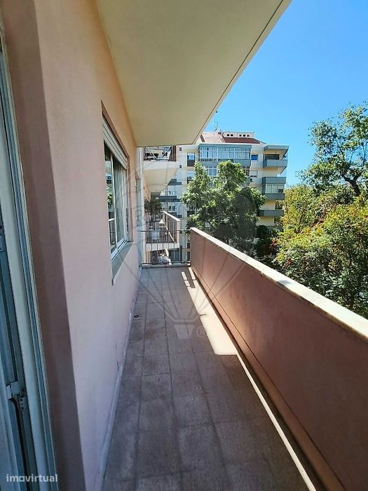 Apartamento T3 para arrendamento