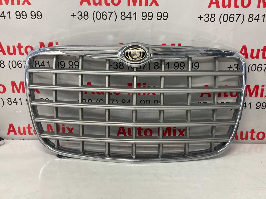 Решітка радіатора Chrysler 300