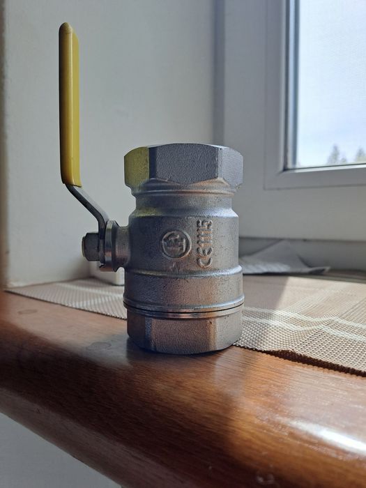 Кульовий кран Giacomini R730GA Ду 40