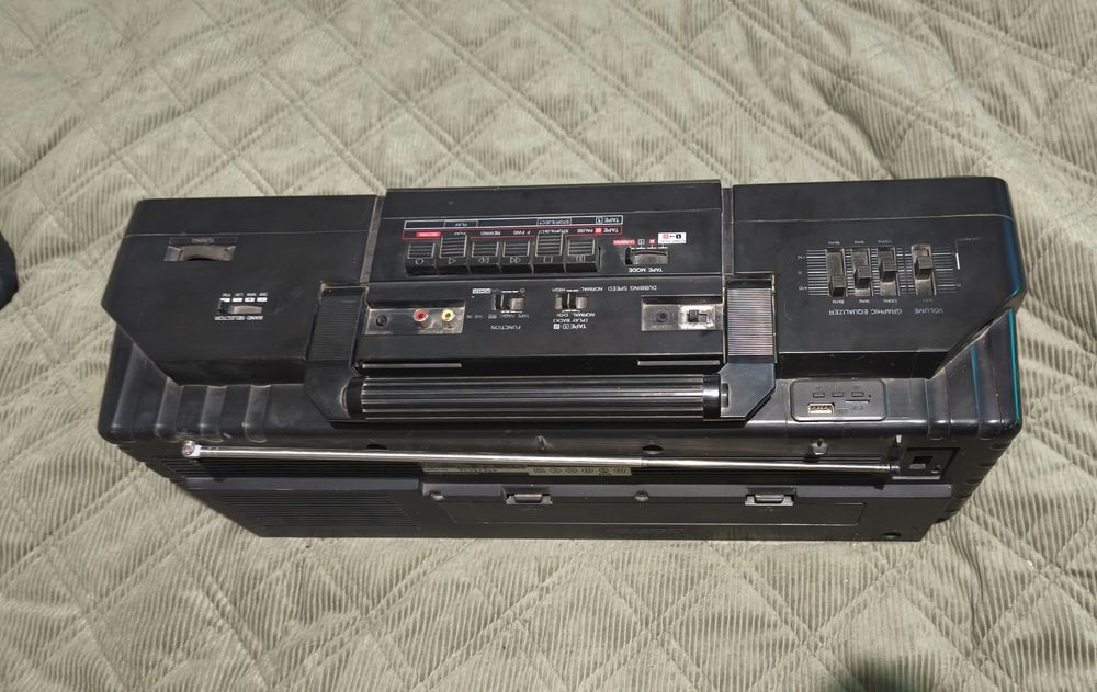 SHARP  WQ T-238 twin