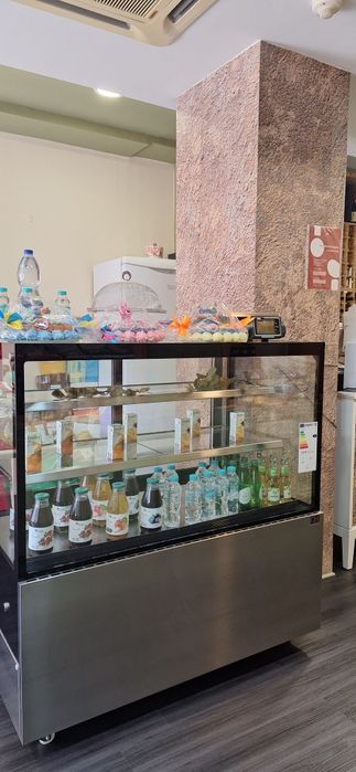 Vitrine expositora refrigerada