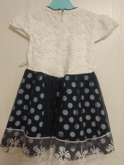 Платье праздничное