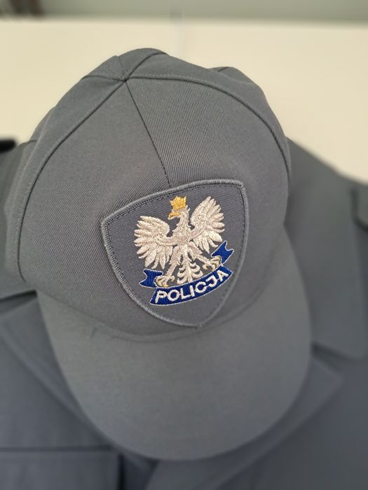 Olimpijka policja 112/188 nowa plus czapka r.59