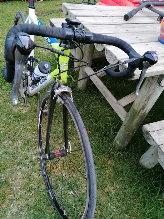 Bicicleta Estrada Cannondale Caad 9