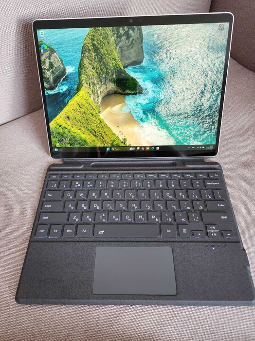 Microsoft Surface Pro X + LTE (1876) Platinum 13" 2880x1920 8/128Gb