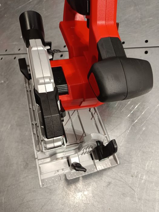 Akumulatorowa piła tarczowa Einhell TE-CS 18/150 Li SOLO