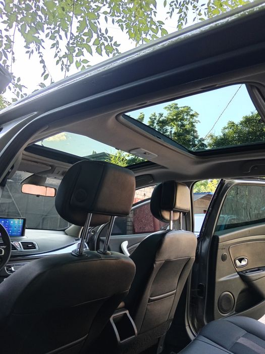 Авто Рено меган 3