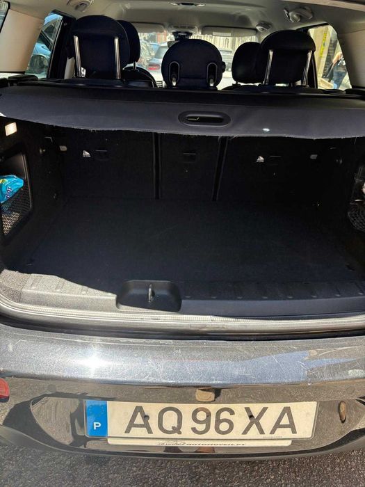 Mini Clubman One D Automático – 2018 – 129.000km