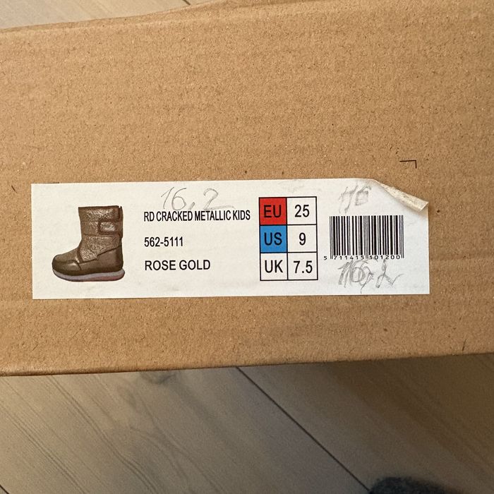 Чоботи зимові на дівчинку