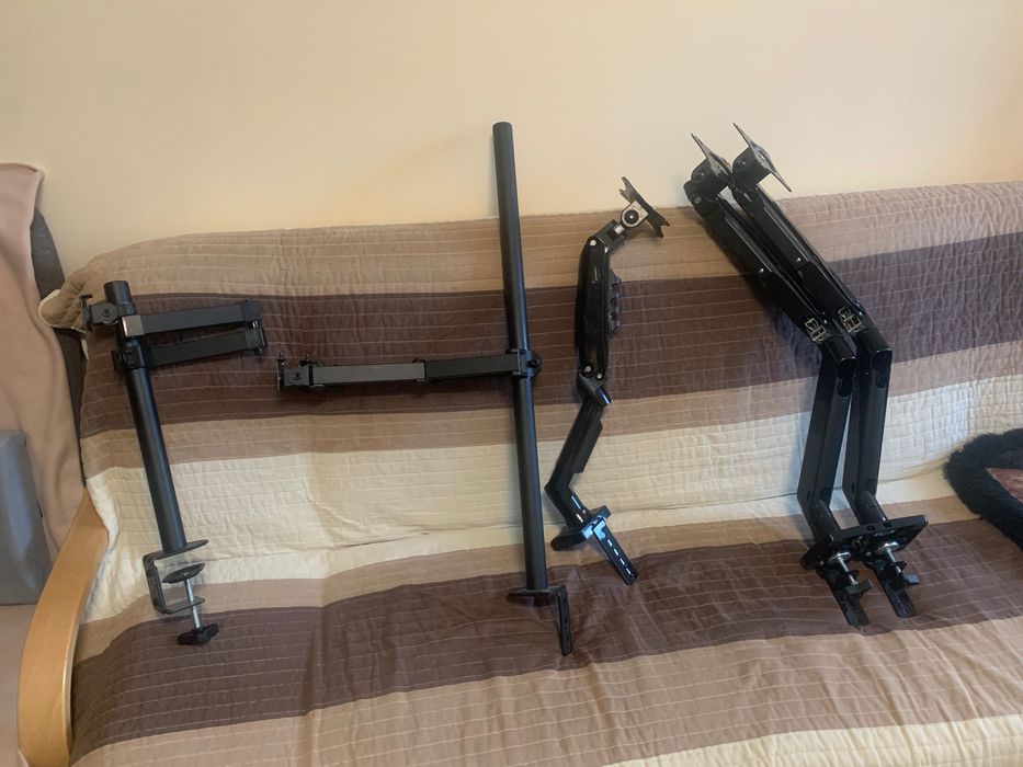 ZESTAW 5 monitorów plus uchwyty