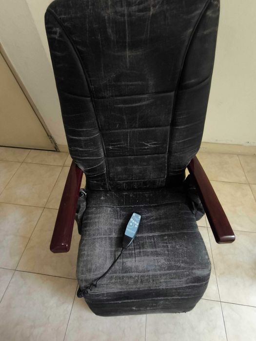 Cadeira de relaxamento com massagem.