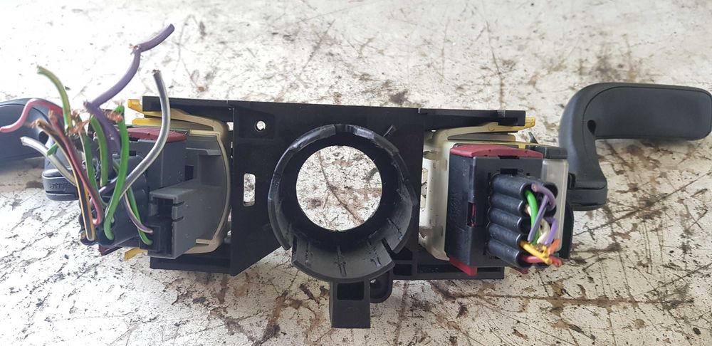 Saab 95 9-5 Przełącznik Zespolony Kierunkowskazów Manetka Pająk