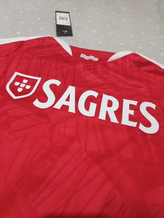 Camisola principal Benfica 26/27