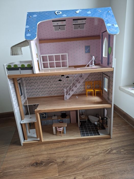Domek dla lalek - odbiór osobisty