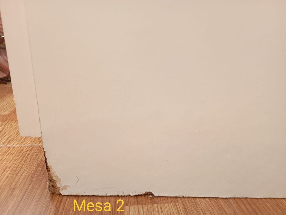 Mesas de cabeceira IKEA modelo MALM