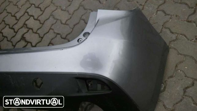 Para choques tras mazda 3 carro  BHN9-50221