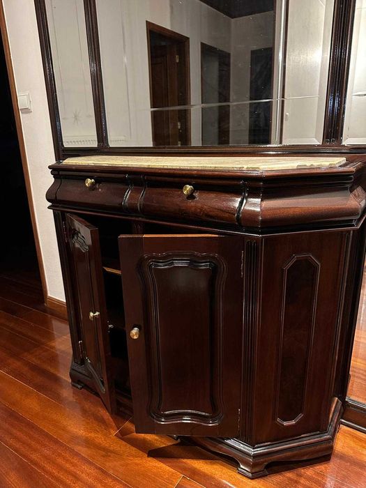 Sapateira em madeira, com espelho (OPORTUNIDADE)