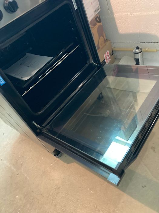 Fogão Indesit praticamente novo
