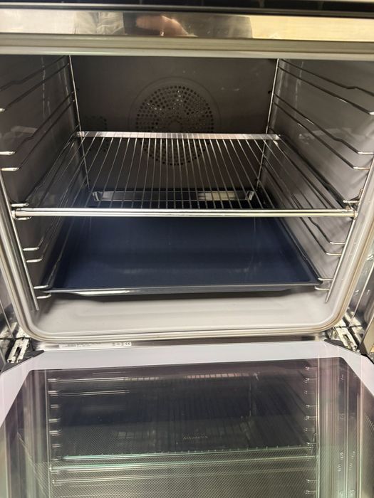 Духовка електрична  MIELI