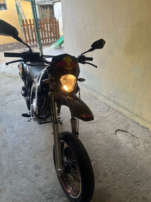 Moto 125cc matriculada