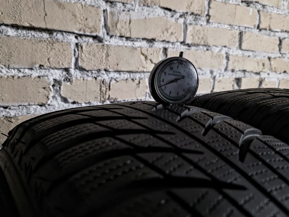 Поштучно 215/65r17 Bridgestone | LM001 / 6  | 7.5mm / 8mm | Одиночки / 1шт | Ідеальний стан, без пошкоджень, без ремонтів, без дефектів