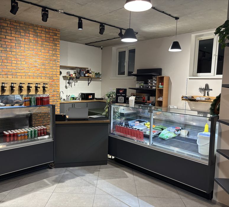 Готовий діючий бізнес суші/wok, розливне крафтове пиво, прохідне місце