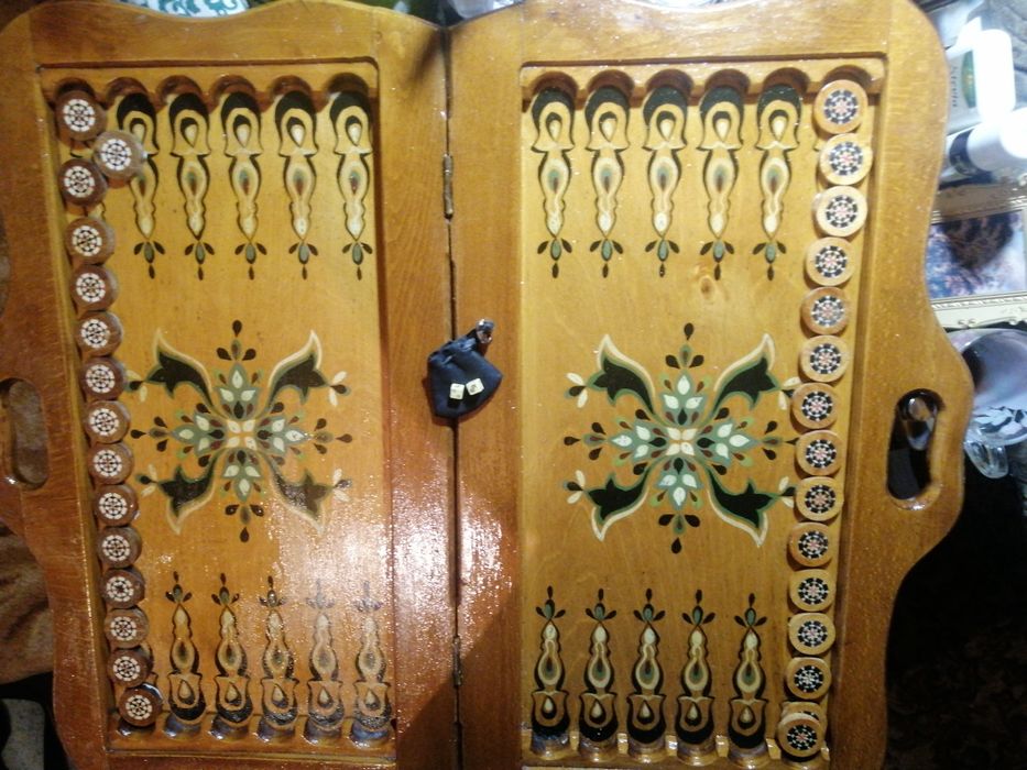 Нарды - ручной работы (оттуда)