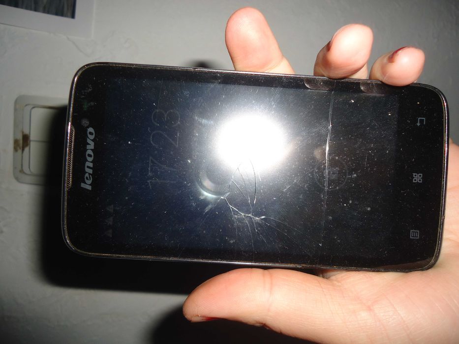 смартфон Леново 516