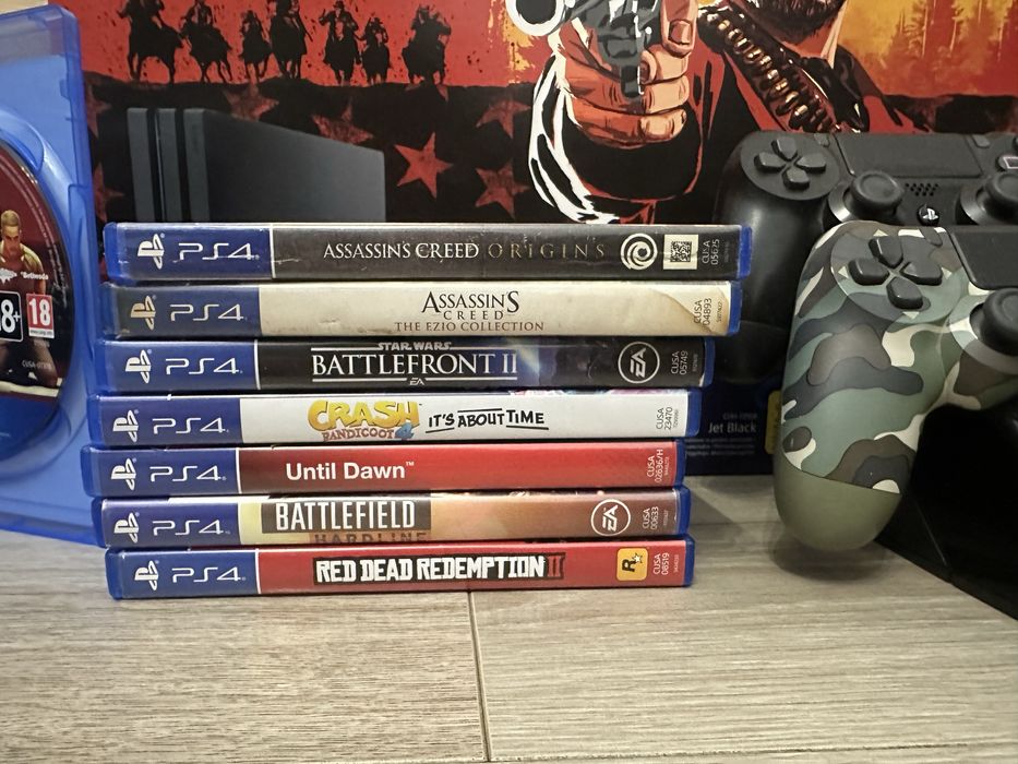 Zestaw PS4 Pro 1TB | 2 Pady | Stacja ładująca | 8 Gier | Oryginalne Pudełko RDR2