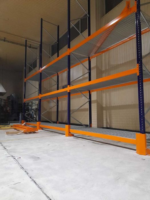 Складские полки, стеллажи полочные для склада, системы хранения паллет