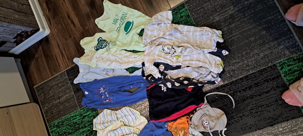 Paka ubrań dla chłopca rozm 68