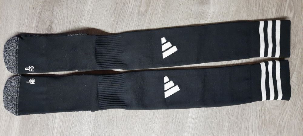 Nowe skarpety/getry długie piłkarskie adidas, 40-42