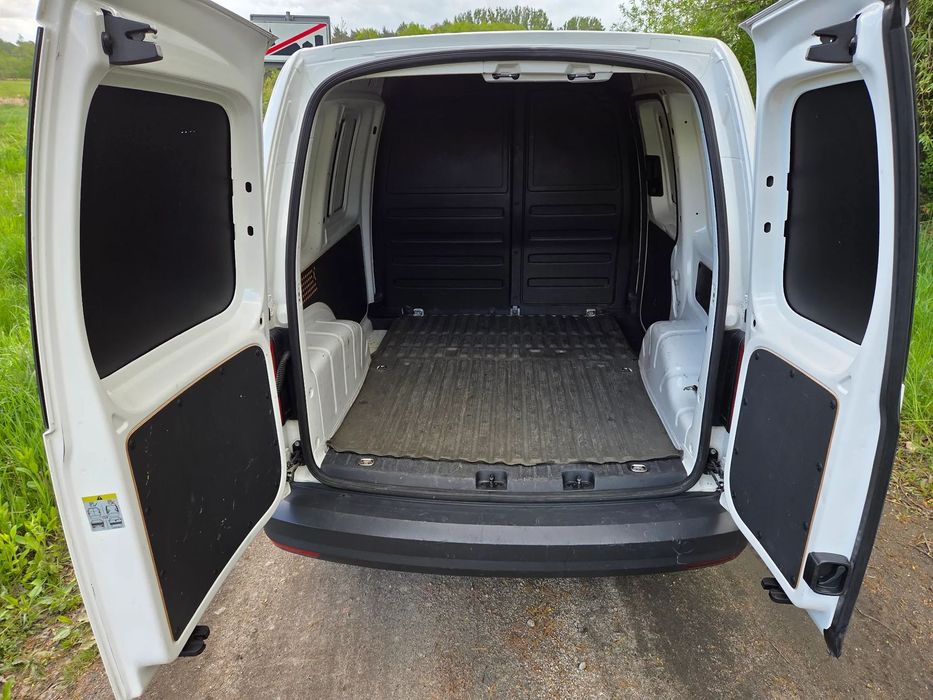Volkswagen Caddy VW Caddy van 2015 salon polska