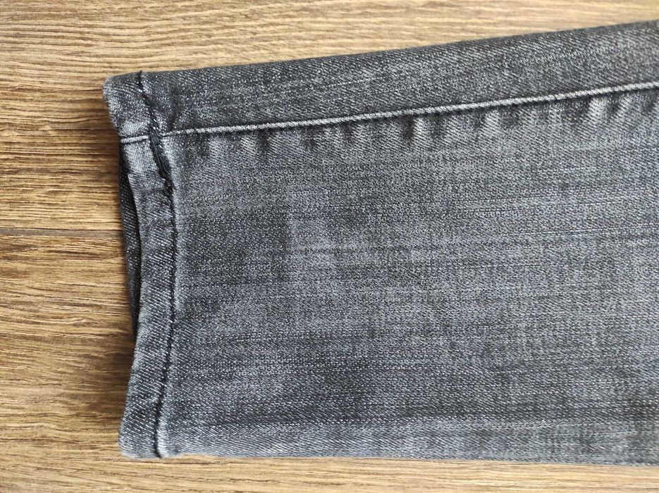 Jeansy rozm 38 na gumkę