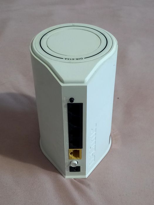 Роутер D-Link DIR-615A