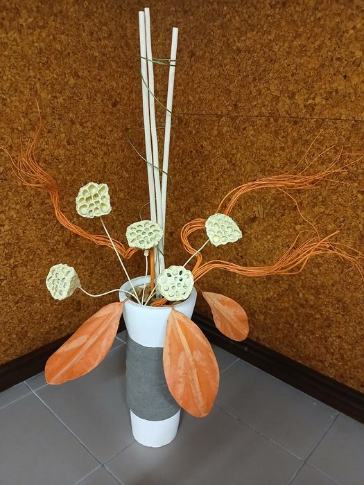Vase with Artificial Arrangement424076581170073602