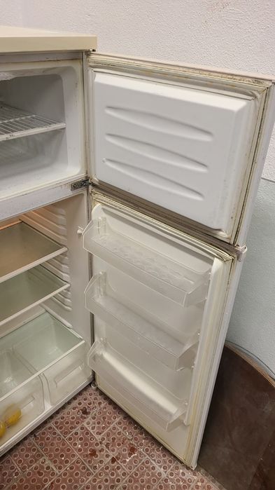 Frigorifico Kunft á venda