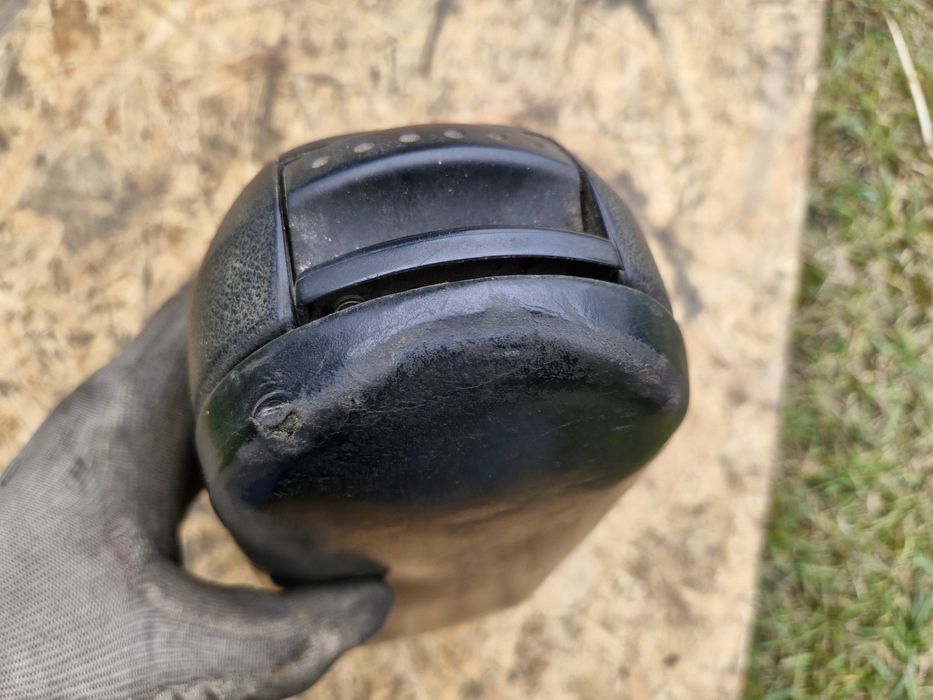 Podłokietnik vw golf 4