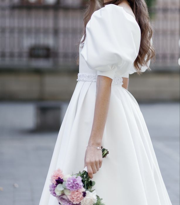 Дизайнерська весільна сукня