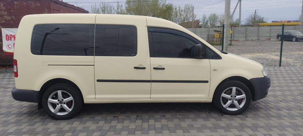 Продам кадді 2.0 газ бензин максі