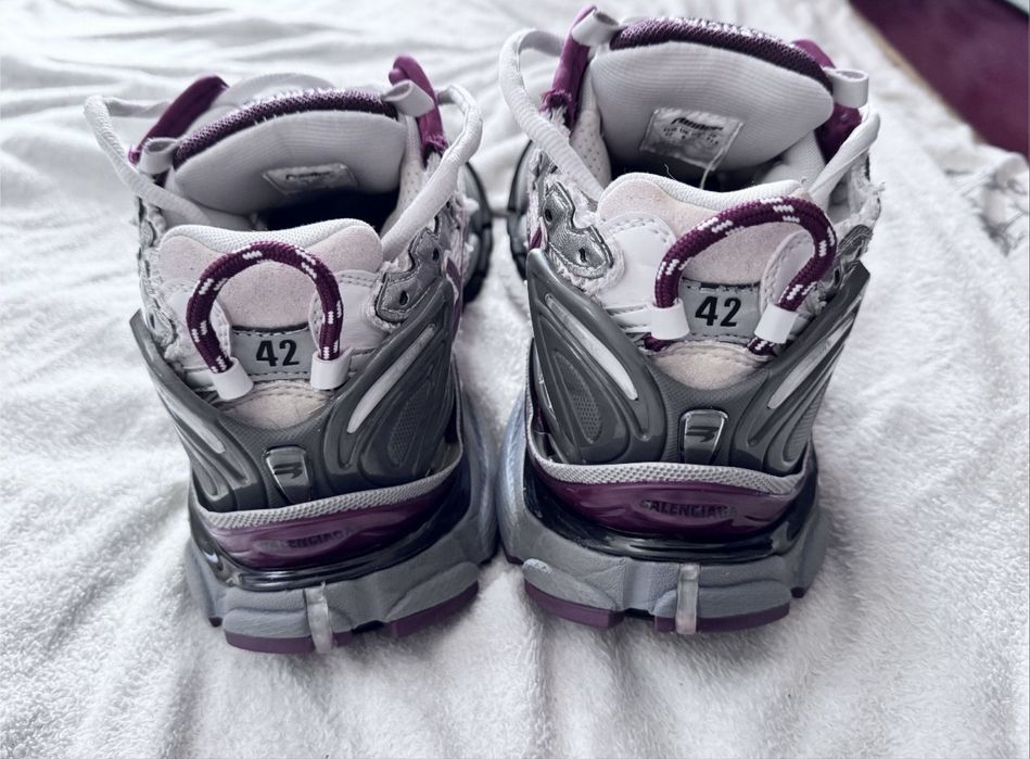 Balenciaga runner